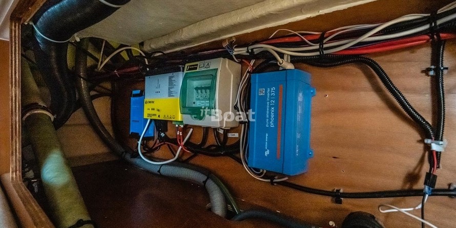 Beneteau Antares 8.80