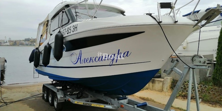 Beneteau Antares 8.80