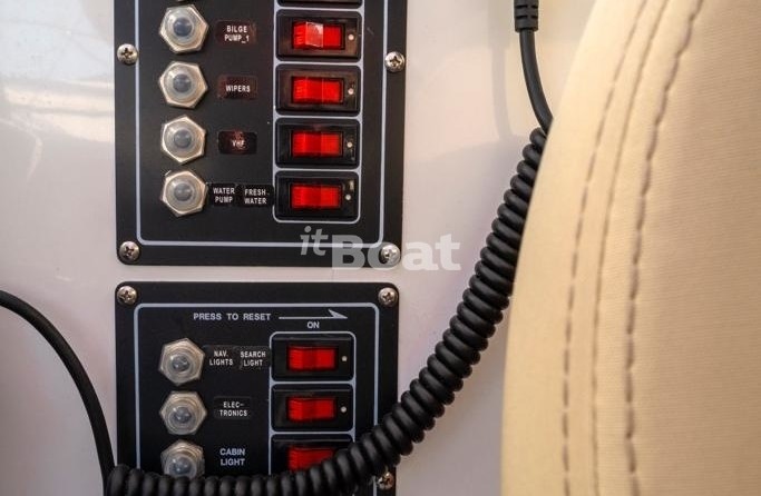 Beneteau Antares 8.80