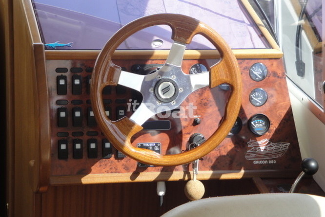 Galeon 280 Fly