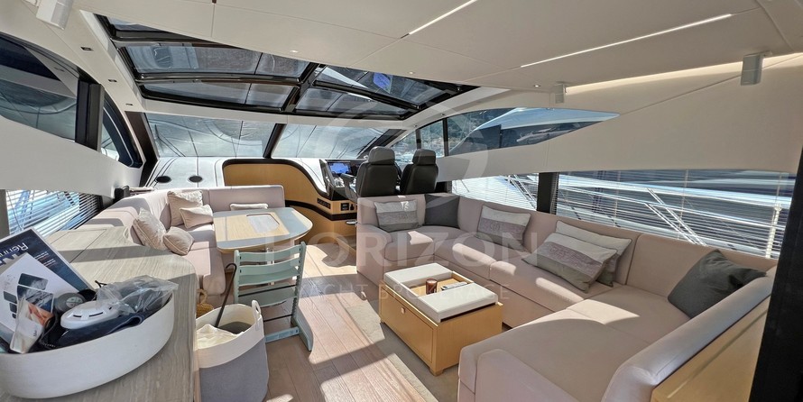 Sunseeker Predator 68