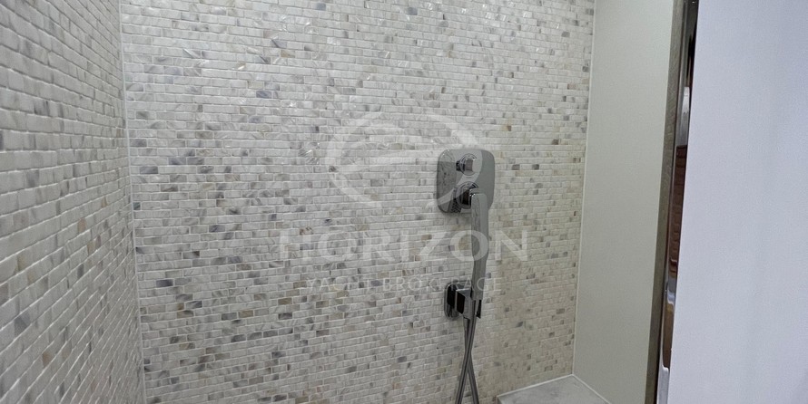 Sunseeker Predator 68