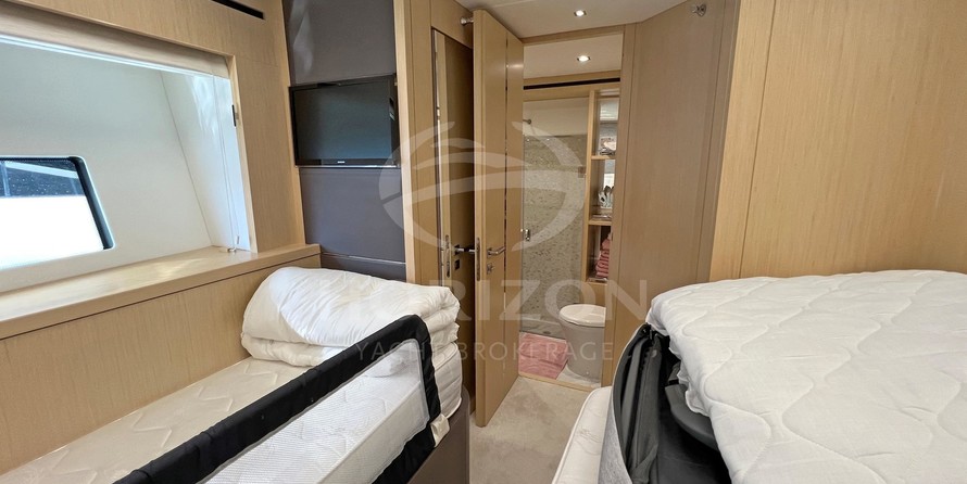 Sunseeker Predator 68