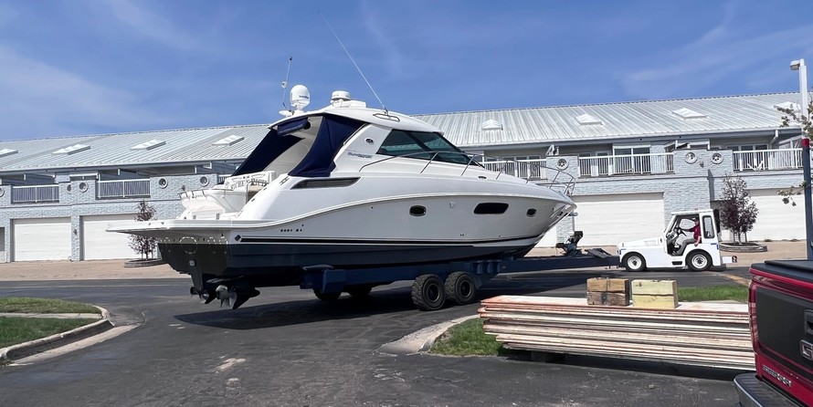 Sea Ray 450 Sundancer