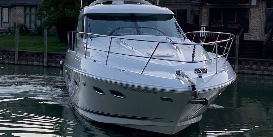 Sea Ray 450 Sundancer