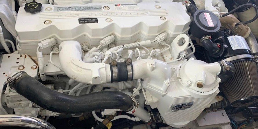 Sea Ray 450 Sundancer