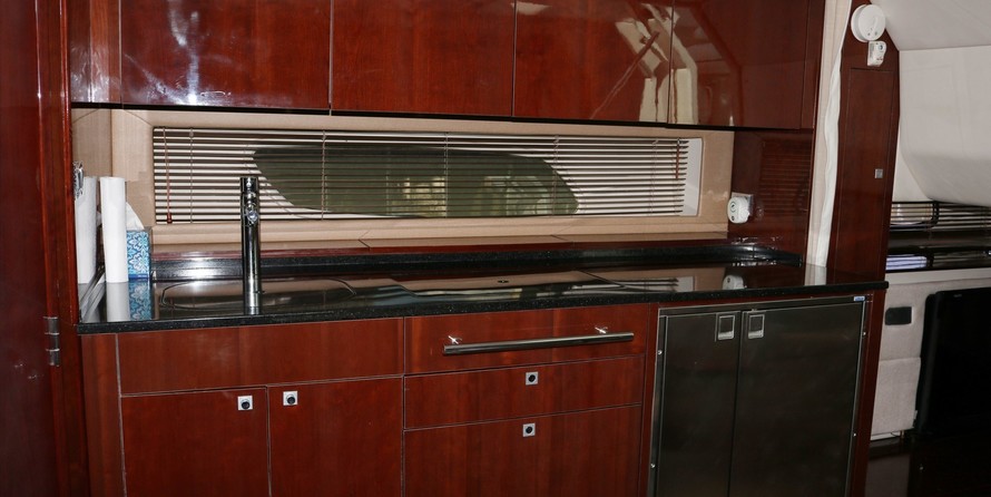 Sea Ray 450 Sundancer