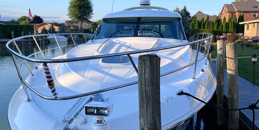 Sea Ray 450 Sundancer