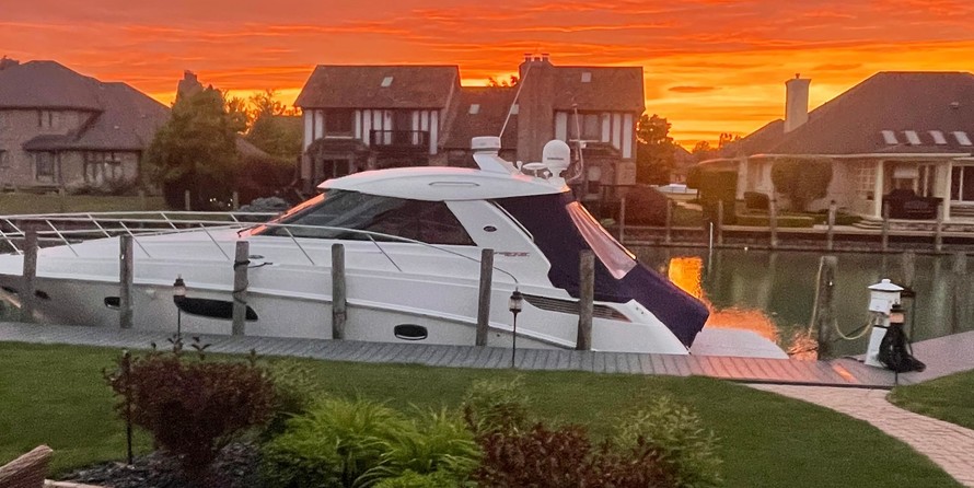 Sea Ray 450 Sundancer