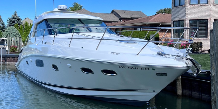 Sea Ray 450 Sundancer