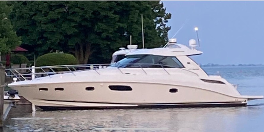 Sea Ray 450 Sundancer