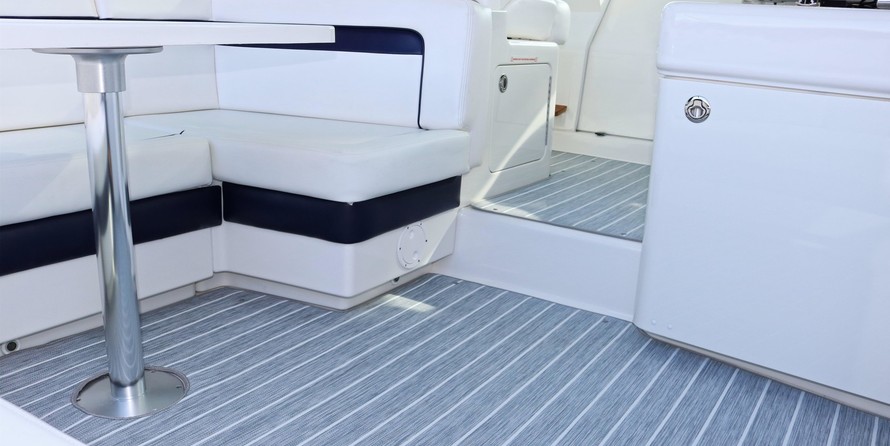 Sea Ray 450 Sundancer