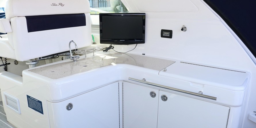 Sea Ray 450 Sundancer