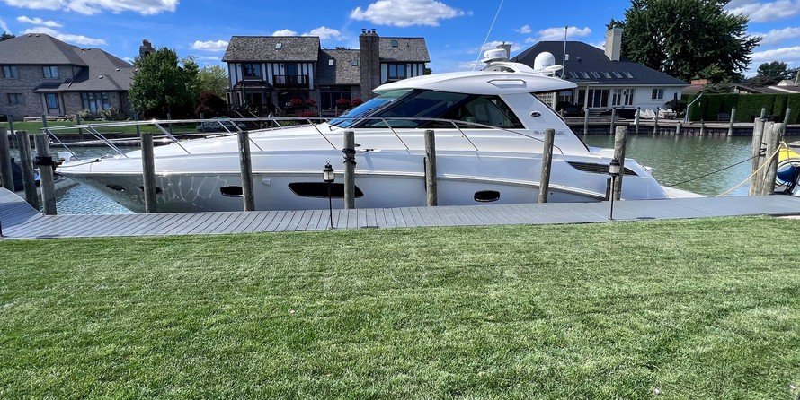 Sea Ray 450 Sundancer