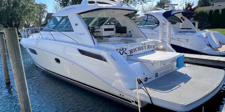 Sea Ray 450 Sundancer