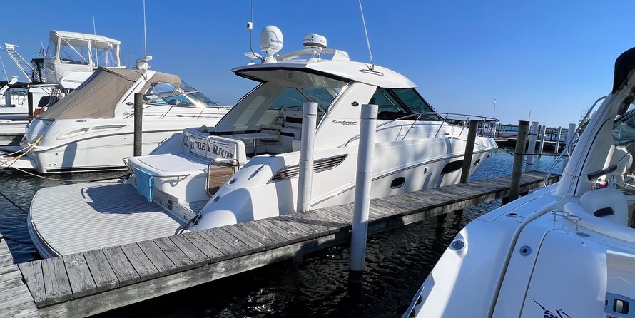 Sea Ray 450 Sundancer