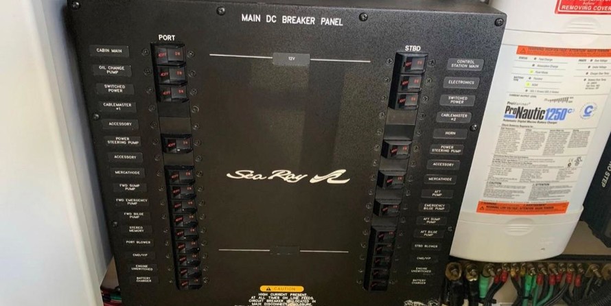 Sea Ray 450 Sundancer