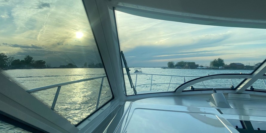 Sea Ray 450 Sundancer