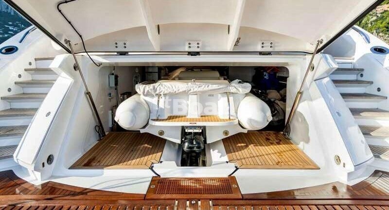 Sunseeker 131 Yacht
