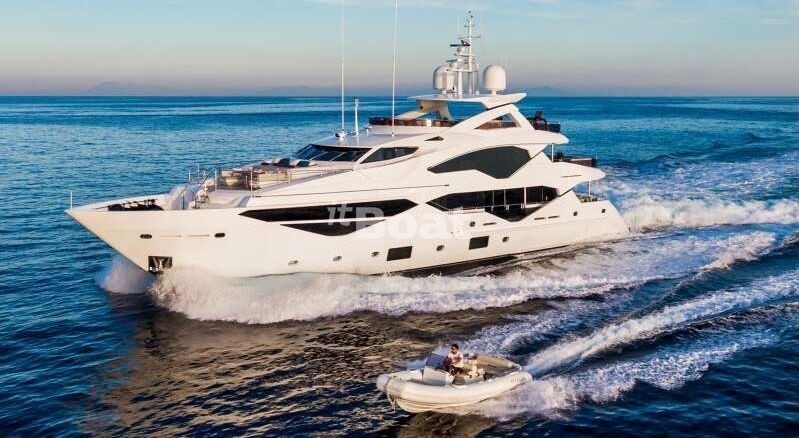 Sunseeker 131 Yacht