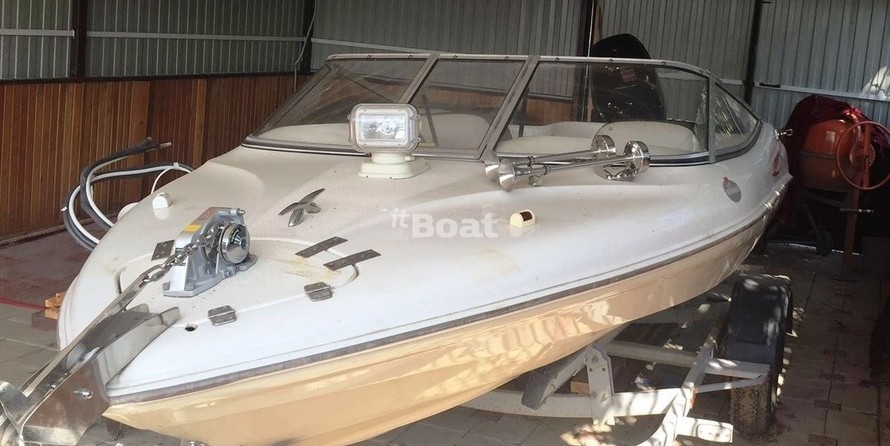 Quicksilver Activ 470 Cabin