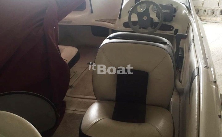 Quicksilver Activ 470 Cabin