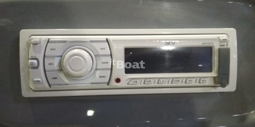 Velvette Cuddy cabin 24 Euphoria