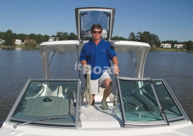 Chaparral 310 Signature