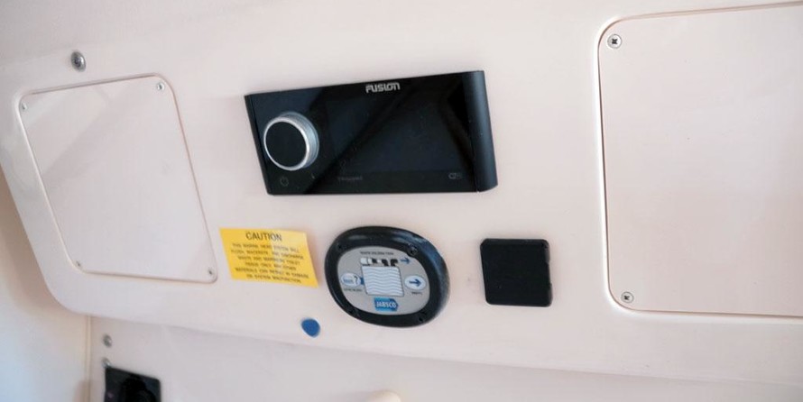 Grady-White Gulfstream 232