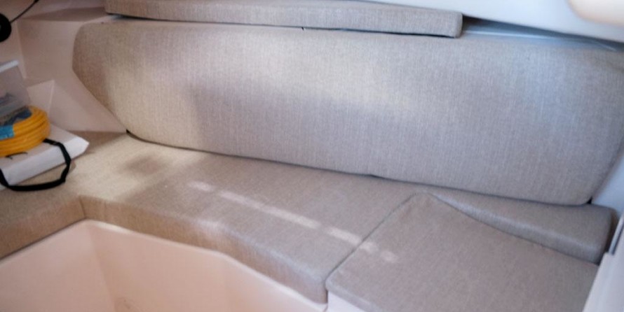 Grady-White Gulfstream 232