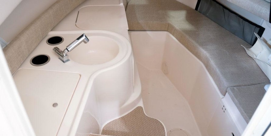 Grady-White Gulfstream 232