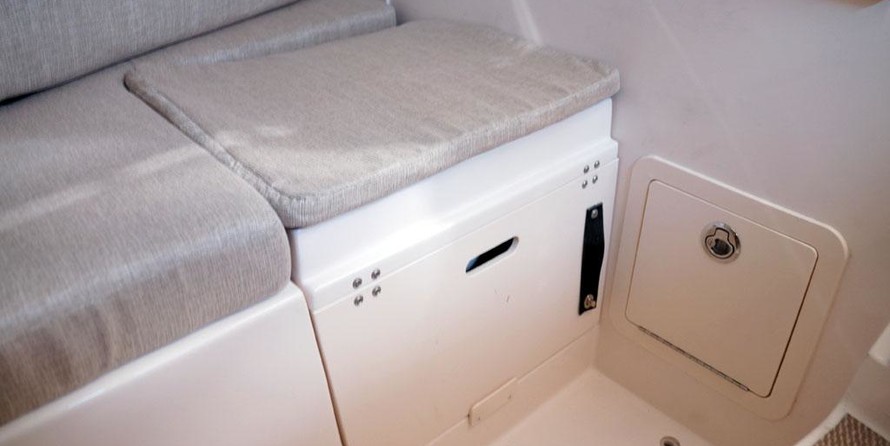 Grady-White Gulfstream 232