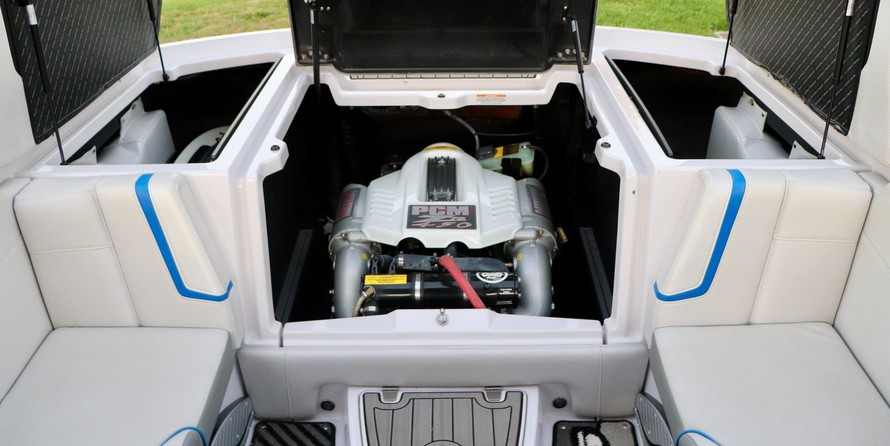 Super Air Nautique G23