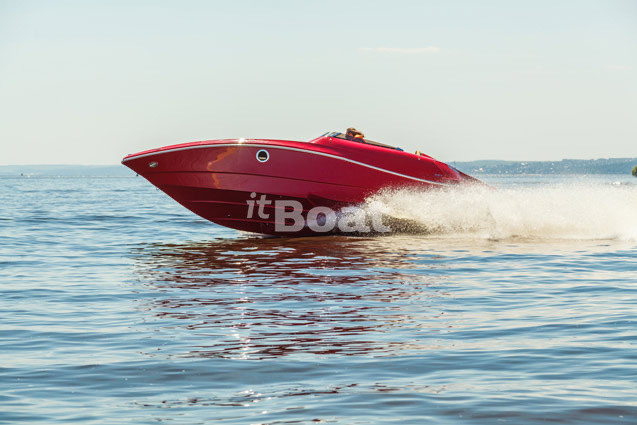 Velvette Performance boat NGT 27