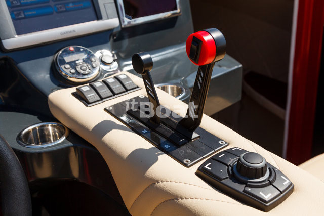 Velvette Performance boat NGT 27