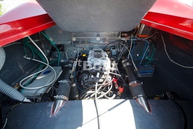 Velvette Performance boat NGT 27