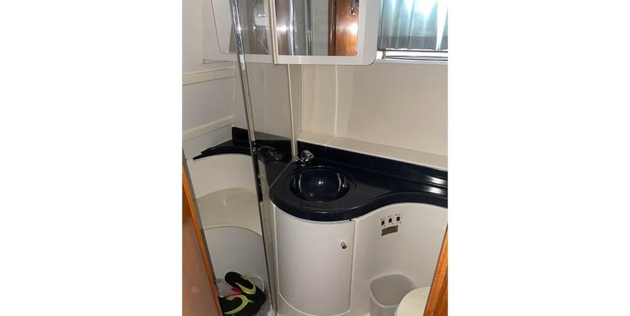 Carver 346 Motor Yacht