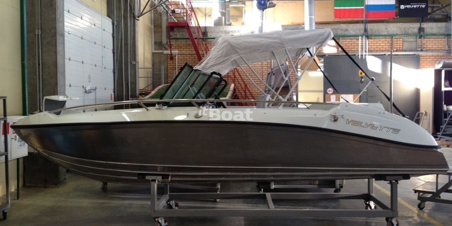 Velvette 18 Prime ALUMINIUM