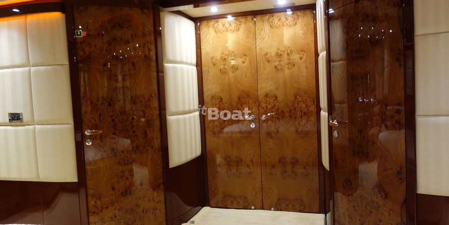 Gulf Craft 118 Majesty