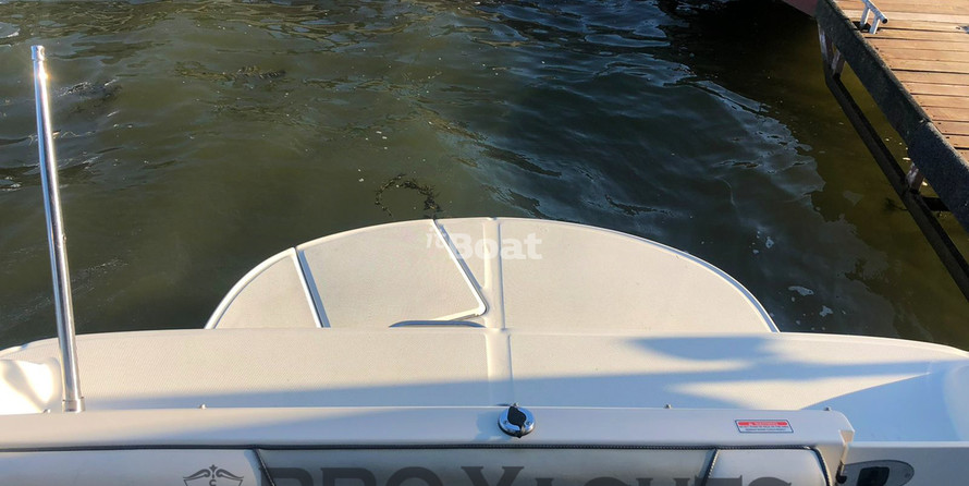 Sea ray 225 weekender