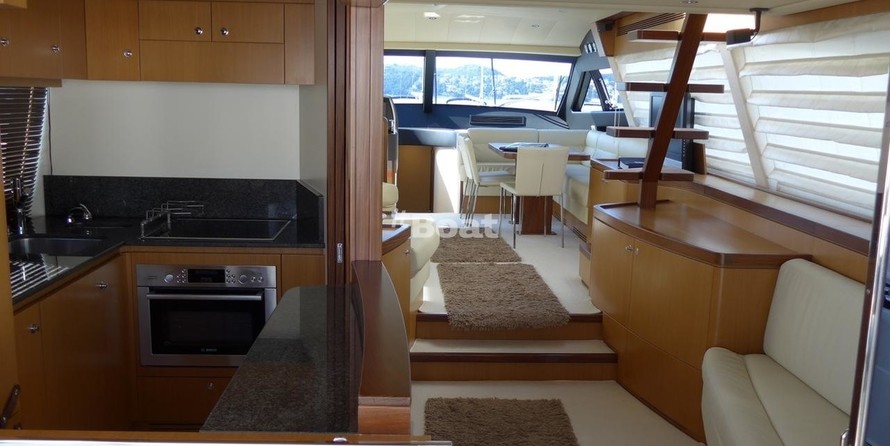 Ferretti 630