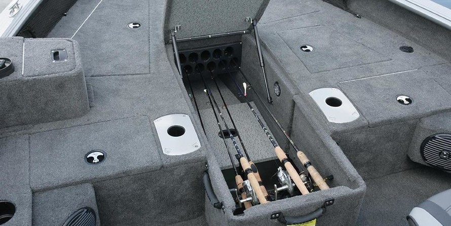 Lund Boats 1875 Pro Guide