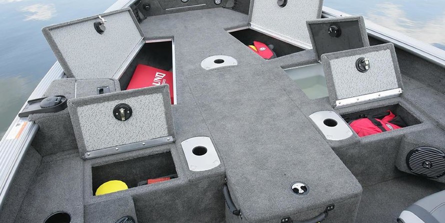 Lund Boats 1875 Pro Guide