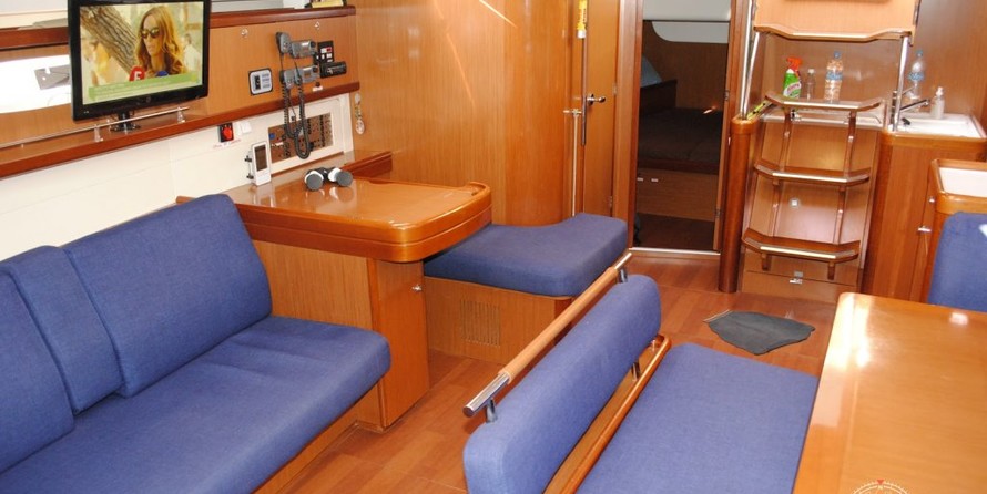 Beneteau Oceanis 54