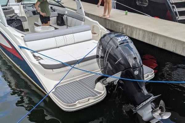 Sea Ray SDX 270 OB