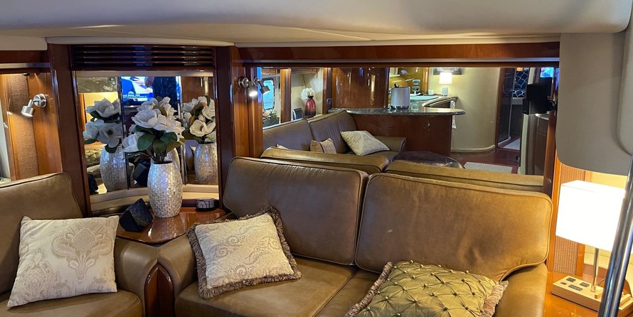 Sea Ray Sundancer 520