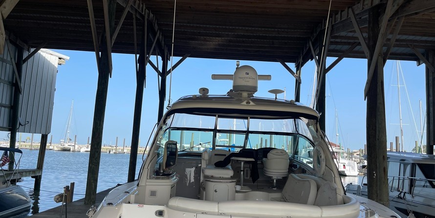 Sea Ray Sundancer 520
