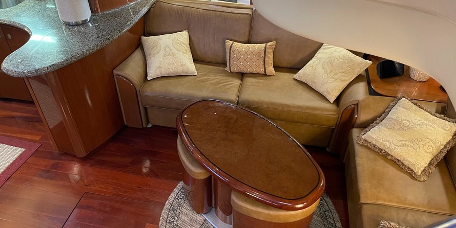 Sea Ray Sundancer 520