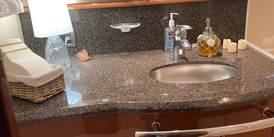 Sea Ray Sundancer 520