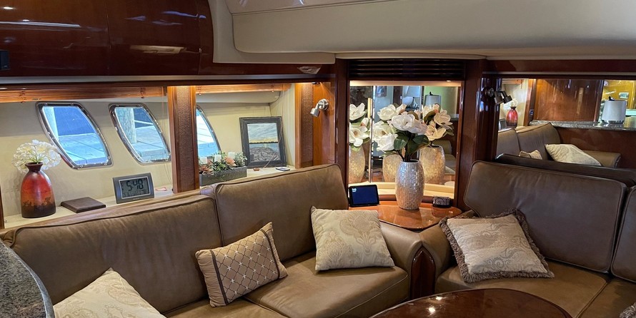 Sea Ray Sundancer 520